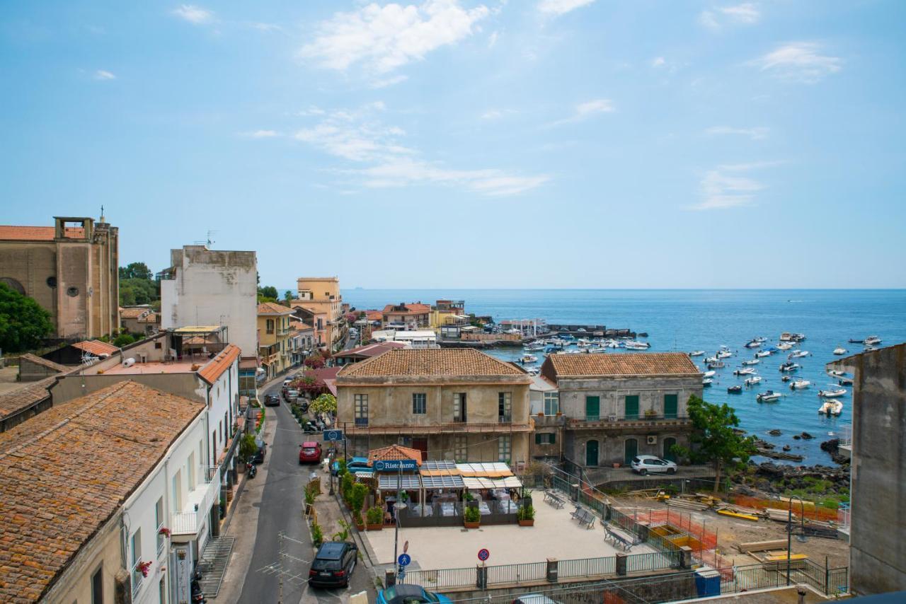 Occhi Sul Mare Apartment Ачиреале Экстерьер фото